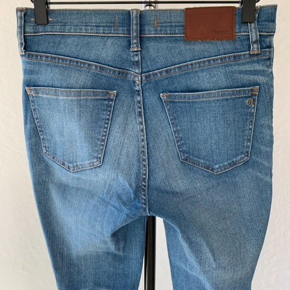 Madewell Jeans 9" High Riser Skinny Jeans in Thom Wash | 27 - Picture 7 of 11